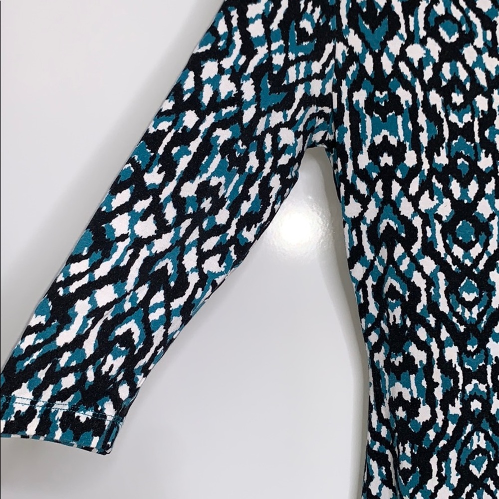 TART • Ikat Black Teal Modal Jersey Stretch Dress - Picture 6 of 8